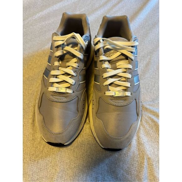 Adidas Size 11.5 originals Retropy F90 Grey Low-top  HP6368 Used - Picture 3 of 7